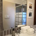 Valevalehome - Gallery With Fully Equipped Kitchen, Reserved Parking, Big Garden * オルビア