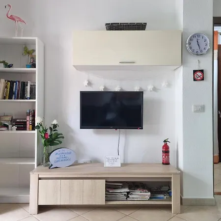 Valevalehome - Gallery With Fully Equipped Kitchen, Reserved Parking, Big Garden Lägenhet Olbia