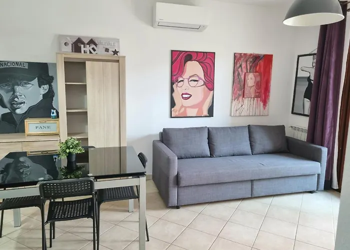 Valevalehome - Gallery With Fully Equipped Kitchen, Reserved Parking, Big Garden Appartamento Olbia