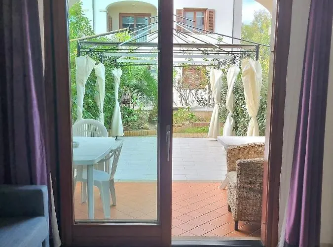 Valevalehome - Gallery With Fully Equipped Kitchen, Reserved Parking, Big Garden Appartamento Olbia