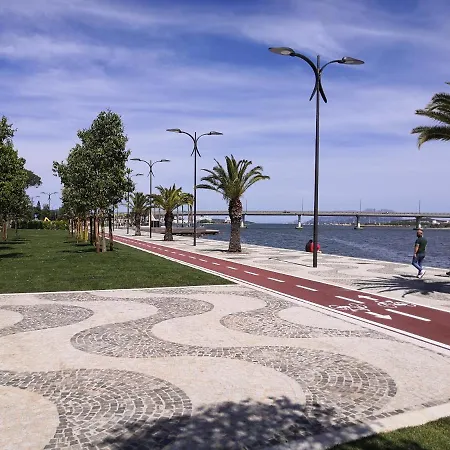 Valevalehome - Gallery With Fully Equipped Kitchen, Reserved Parking, Big Garden * Olbia