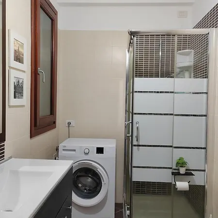 Apartment Valevalehome - Gallery With Fully Equipped Kitchen, Reserved Parking, Big Garden