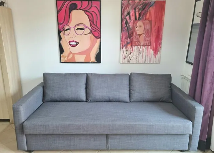 Valevalehome - Gallery With Fully Equipped Kitchen, Reserved Parking, Big Garden Olbia