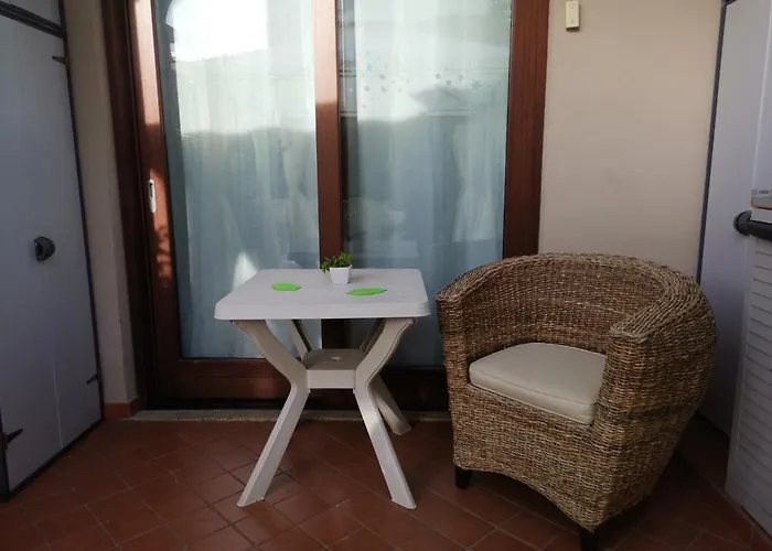 Valevalehome - Gallery With Fully Equipped Kitchen, Reserved Parking, Big Garden Daire